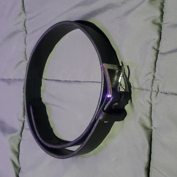 Everyday Full-grain Leather Belt - Picture 1 of 4